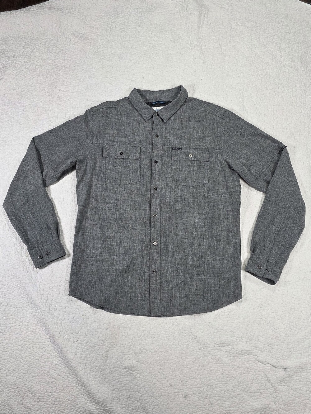 Columbia Gray Omni-Wick Button-Down Long Sleeve Shirt